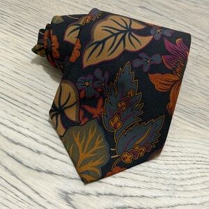 NEW Polo Ralph Lauren Vintage Floral Print Made By Hand 100% Silk Tie